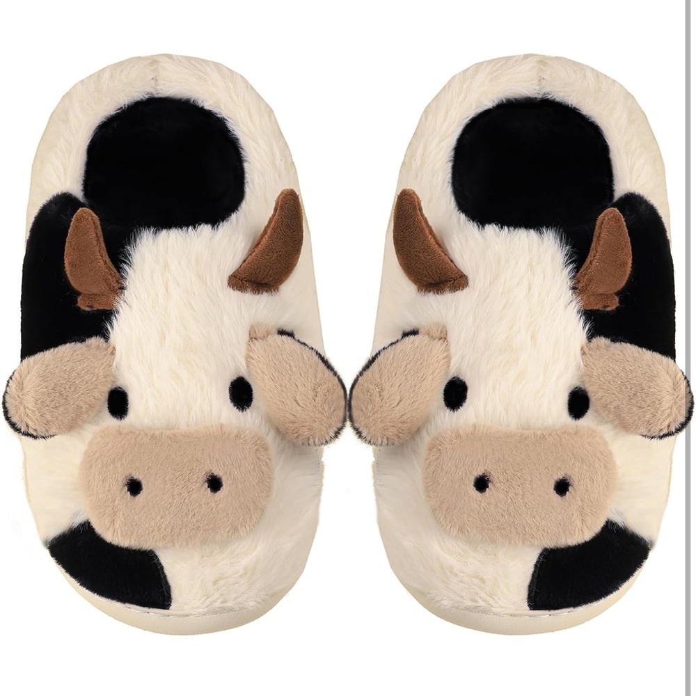 Women’s Cow Slippers